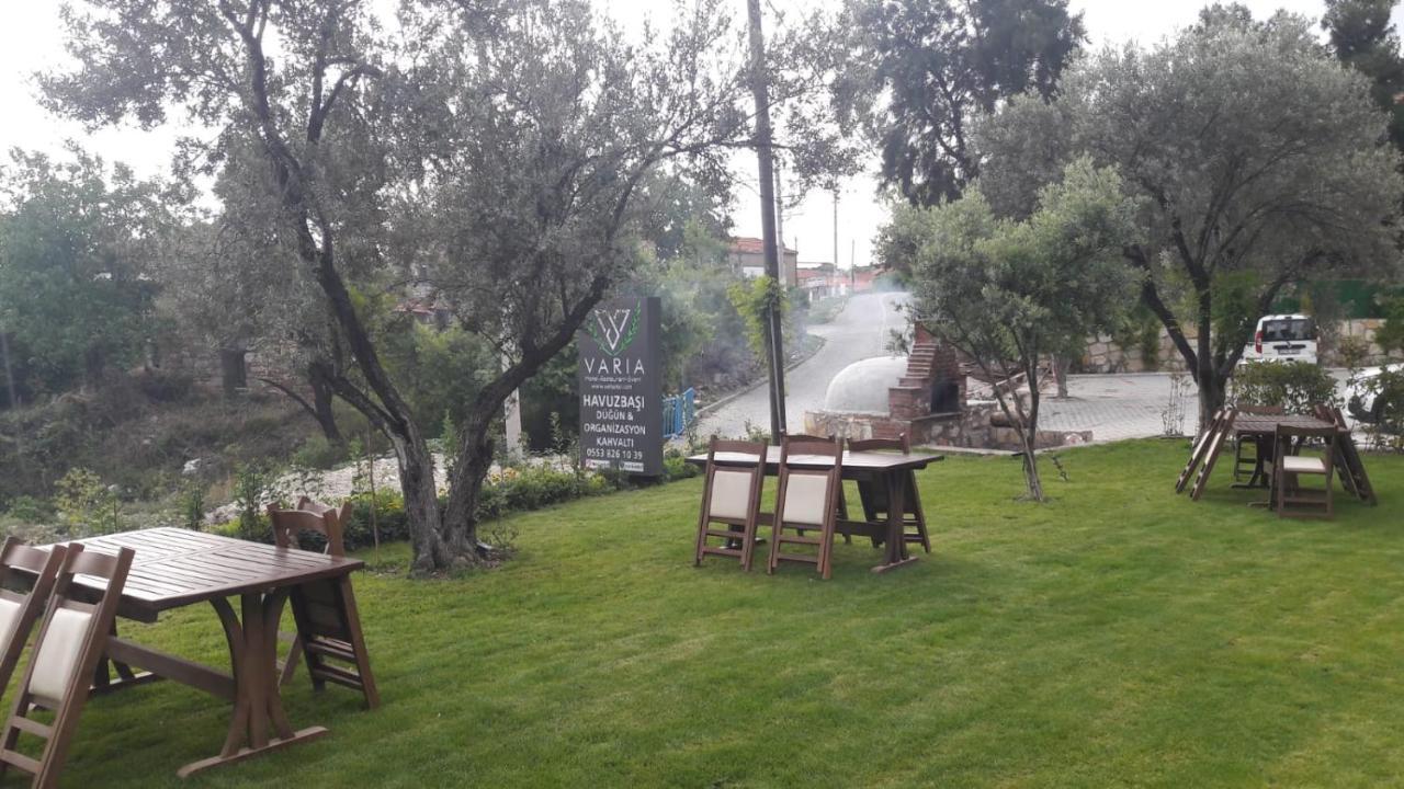 Varia Otel Foça Esterno foto